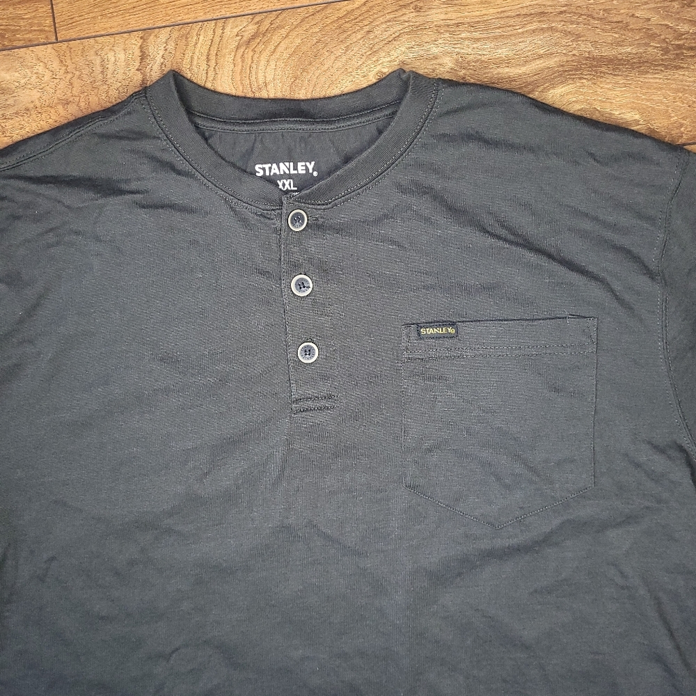 Stanley mens 3 button with pocket work Tshirt